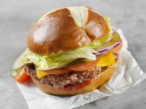 加拿大牛肉協會-美味食譜-零失敗經典漢堡